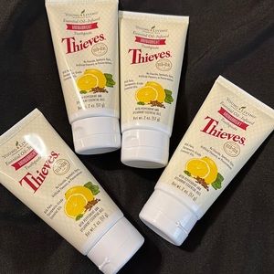 Young Living Thieves Aromabright Toothpaste